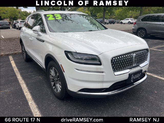 Certified 2023 Lincoln Nautilus AWD w/ Premium Package image 9