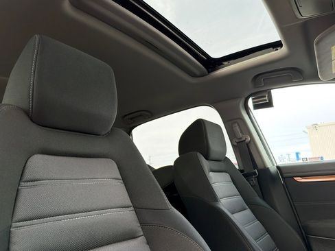 Used 2018 Honda CR-V EX image 16