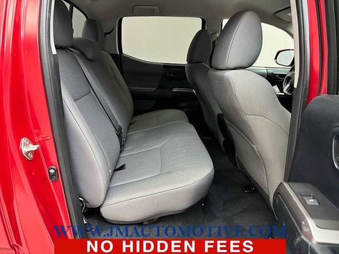 Used 2017 Toyota Tacoma SR5 image 17