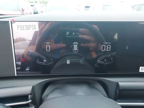 New 2026 Hyundai Tucson SEL Plus FWD image 18