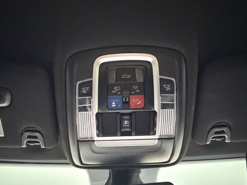 Used 2024 RAM 3500 Laramie w/ Night Edition image 24