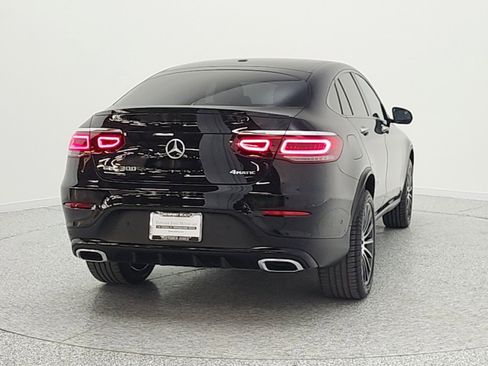 Used 2023 Mercedes-Benz GLC 300 4MATIC Coupe image 6