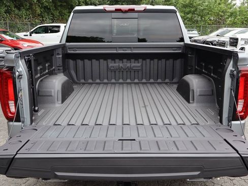 New 2025 GMC Sierra 1500 Denali image 8