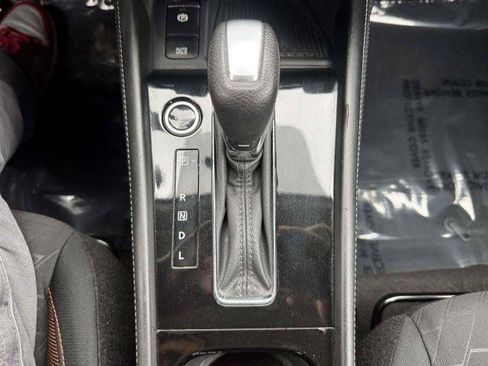 Used 2023 Nissan Kicks SR FWD image 32