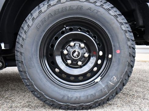 Used 2026 Ford Bronco Big Bend w/ Black Diamond Package AWD/4WD image 35