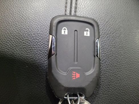 Used 2018 GMC Terrain SLE AWD/4WD image 32