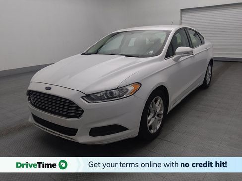 Used 2016 Ford Fusion SE image 1