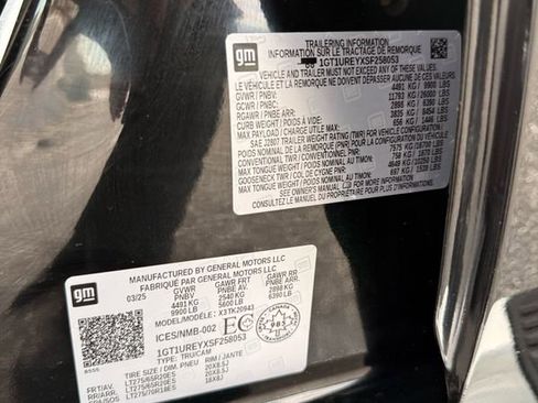 Used 2025 GMC Sierra 2500 Denali image 28