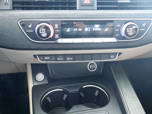 Used 2017 Audi A4 2.0T Ultra Premium w/ Convenience Package FWD image 21