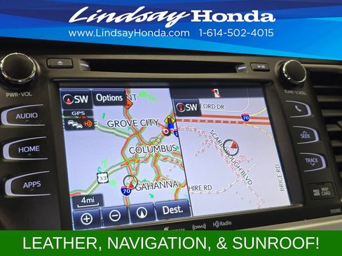 Used 2019 Toyota Highlander XLE AWD/4WD image 17