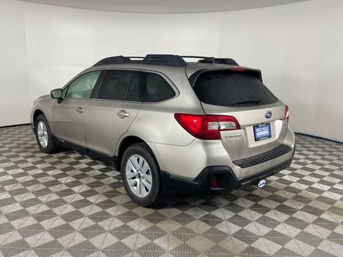 Used 2018 Subaru Outback 2.5i Premium image 21
