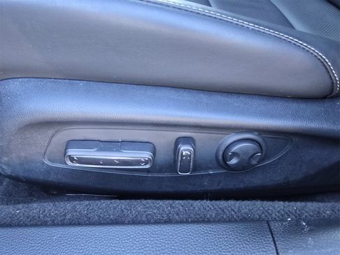 Used 2024 Honda Accord Touring image 10