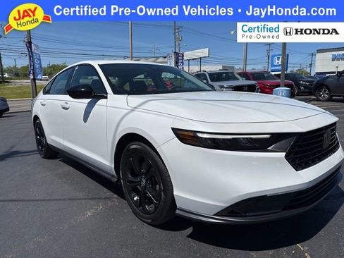 Certified 2025 Honda Accord SE image 1
