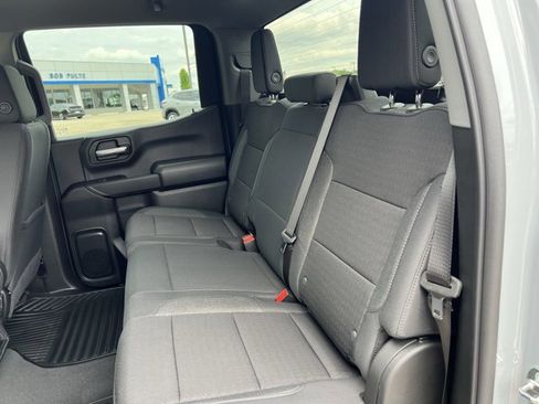 Used 2024 Chevrolet Silverado 1500 Custom w/ Dark Appearance Package image 25