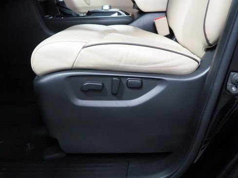 Used 2022 Nissan Armada SL image 67