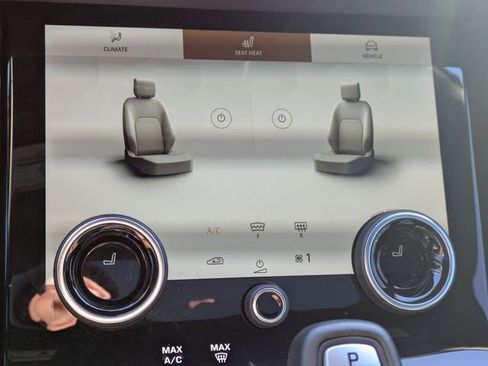 Used 2022 Land Rover Range Rover Evoque R-Dynamic SE image 25