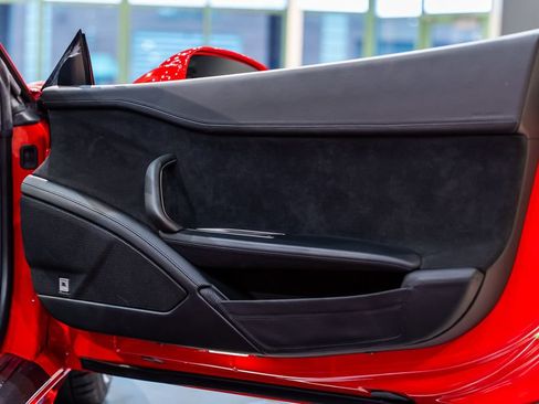 Certified 2014 Ferrari 458 Spider RWD image 42
