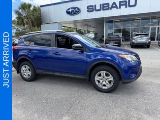 Used 2015 Toyota RAV4 LE FWD video 1