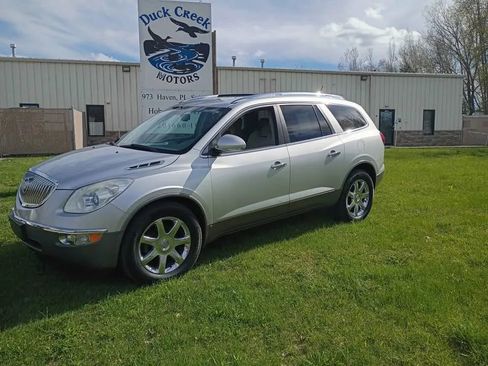 Used 2010 Buick Enclave CXL w/ Trailering Provision Package AWD/4WD image 1