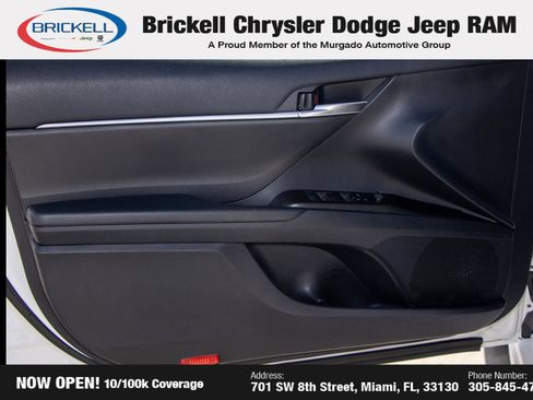 Used 2021 Toyota Camry SE image 9