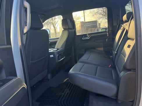 Used 2026 Chevrolet Silverado 2500 LTZ w/ LTZ Plus Package AWD/4WD image 32