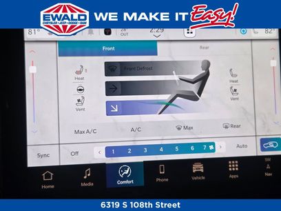 New 2025 Jeep Grand Cherokee L Limited w/ Luxury Tech Group II