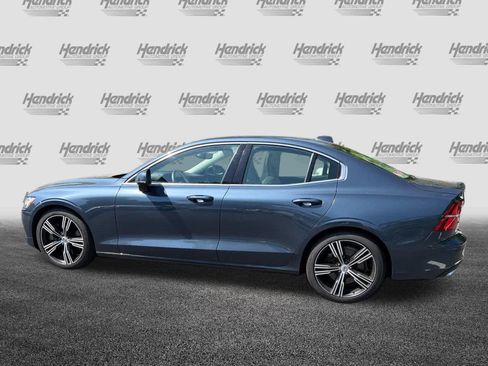 Used 2019 Volvo S60 T6 Inscription image 11
