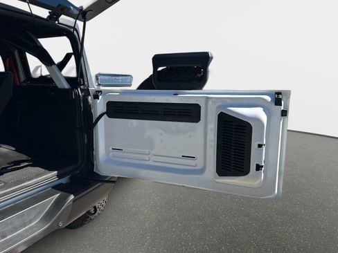 Used 2024 Ford Bronco Raptor image 12