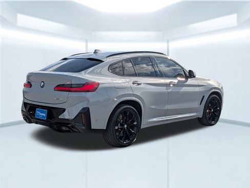 Used 2023 BMW X4 xDrive30i w/ M Sport Package image 6