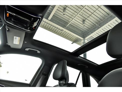 Certified 2025 Mercedes-Benz GLC 300 GLC 300 4MATIC image 15