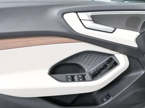 New 2025 Audi A5 2.0T Prestige image 6