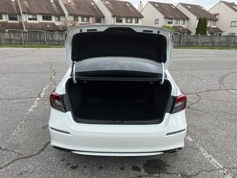 Used 2025 Honda Civic Sport image 28
