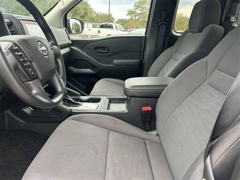 Used 2024 Nissan Frontier S w/ Technology Package image 11