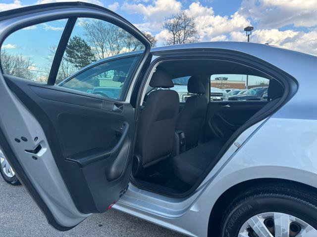 Used 2016 Volkswagen Jetta S FWD image 15