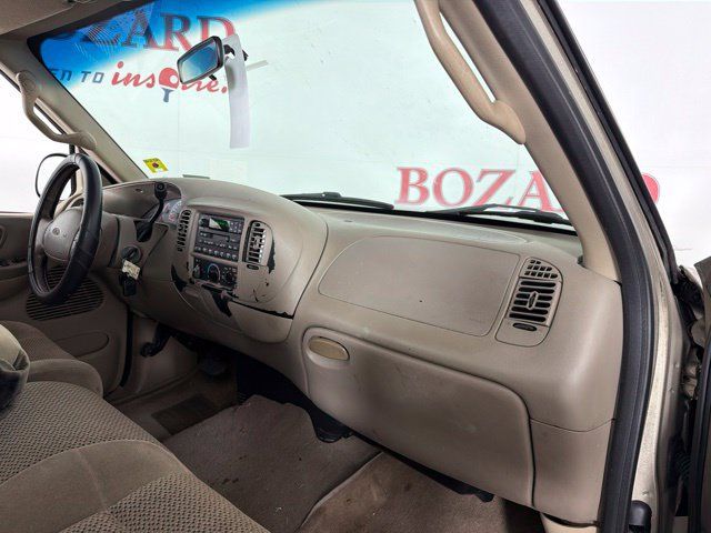 Used 2001 Ford F150 XLT RWD image 29