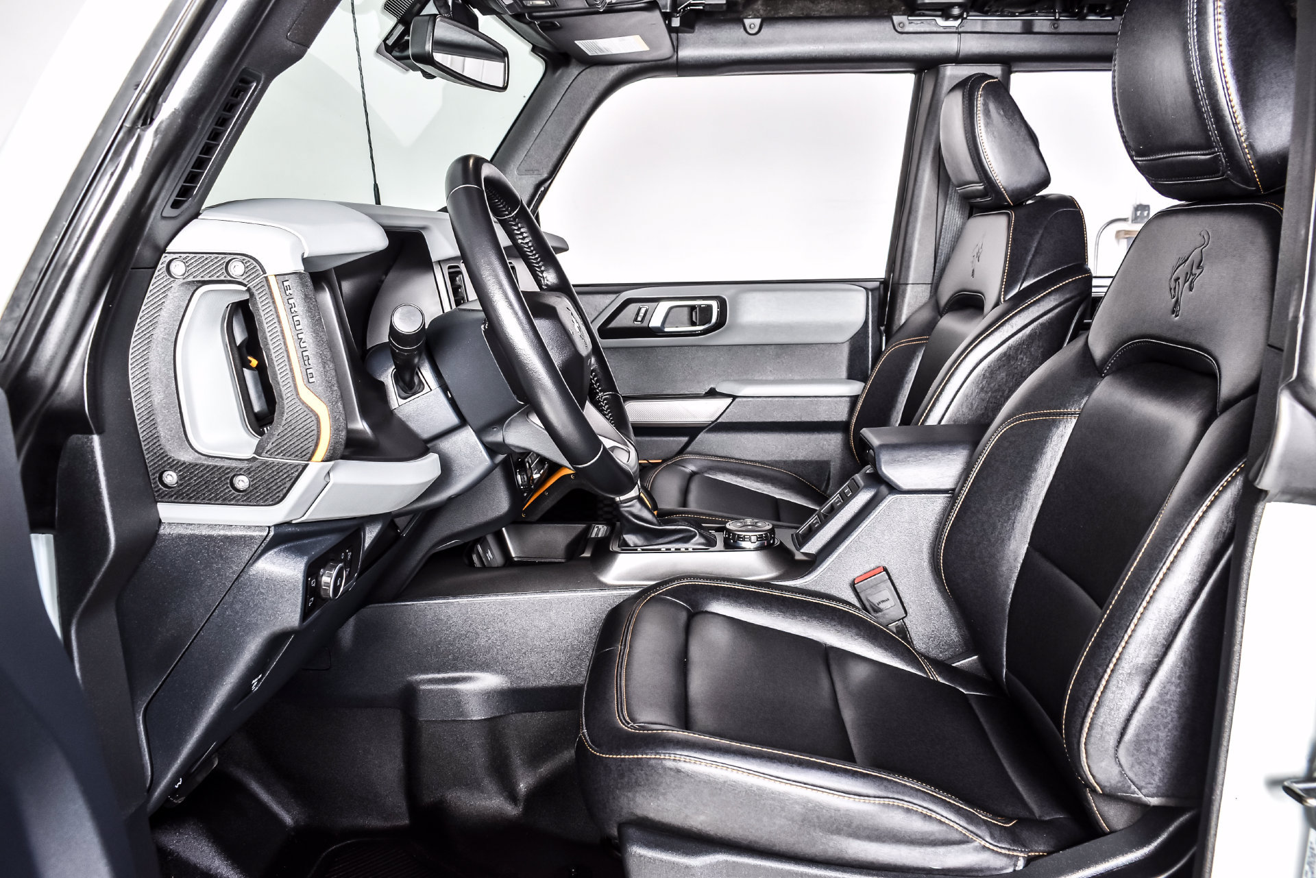 Used 2023 Ford Bronco Badlands w/ Sasquatch Package AWD/4WD image 16