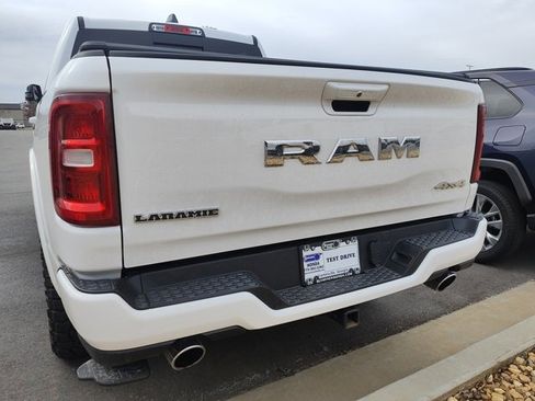 Used 2025 RAM 1500 Laramie w/ Sport Appearance Package image 9