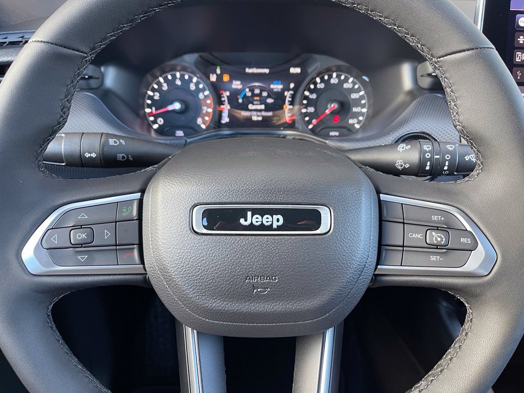 New 2026 Jeep Compass Latitude AWD/4WD image 23