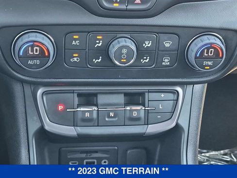 Used 2023 GMC Terrain AT4 AWD/4WD image 26