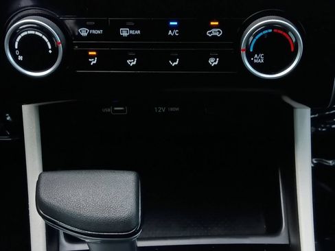 Used 2022 Hyundai Tucson SEL FWD image 4