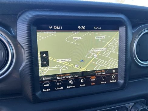 Used 2022 Jeep Wrangler Unlimited Sahara image 17