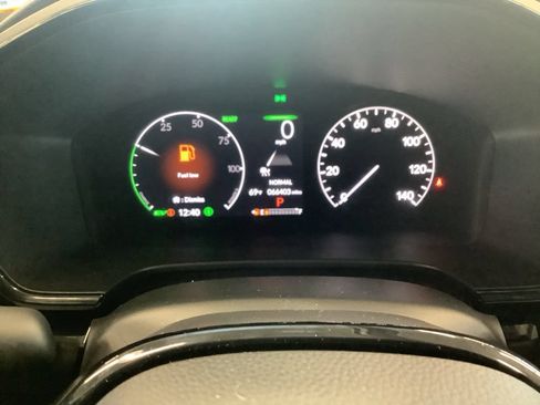 Used 2024 Honda CR-V Sport Touring image 22