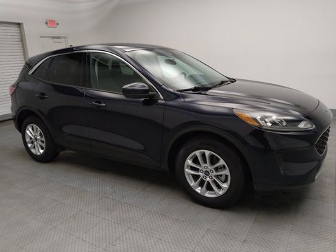 Used 2021 Ford Escape SE image 11