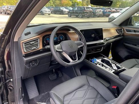 New 2026 Volkswagen Atlas SE AWD/4WD image 9