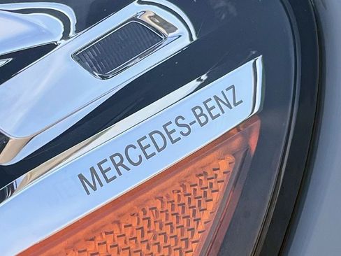 Used 2024 Mercedes-Benz GLE 350 4MATIC image 53