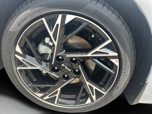 New 2025 Kia K5 GT-Line w/ GT-Line Premium Package image 9