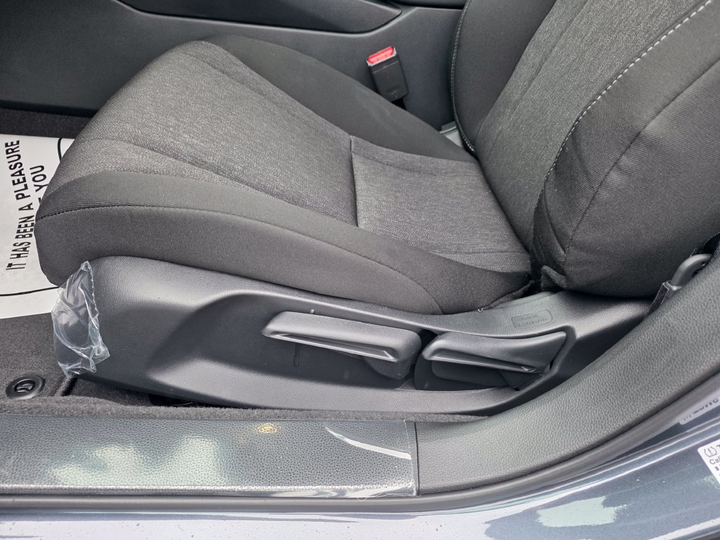 New 2026 Honda Accord LX image 10