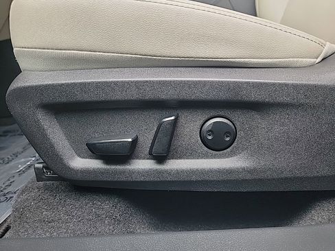 Used 2025 Nissan Murano SL w/ Cargo Package AWD/4WD image 14