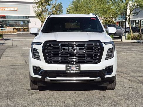 New 2026 GMC Yukon XL Denali Ultimate AWD/4WD image 10