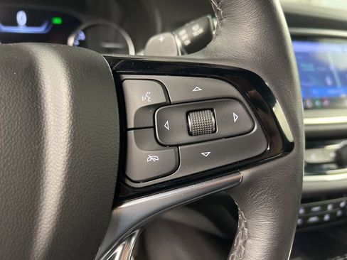 Used 2023 Buick Enclave Avenir w/ Avenir Technology Package AWD/4WD image 18